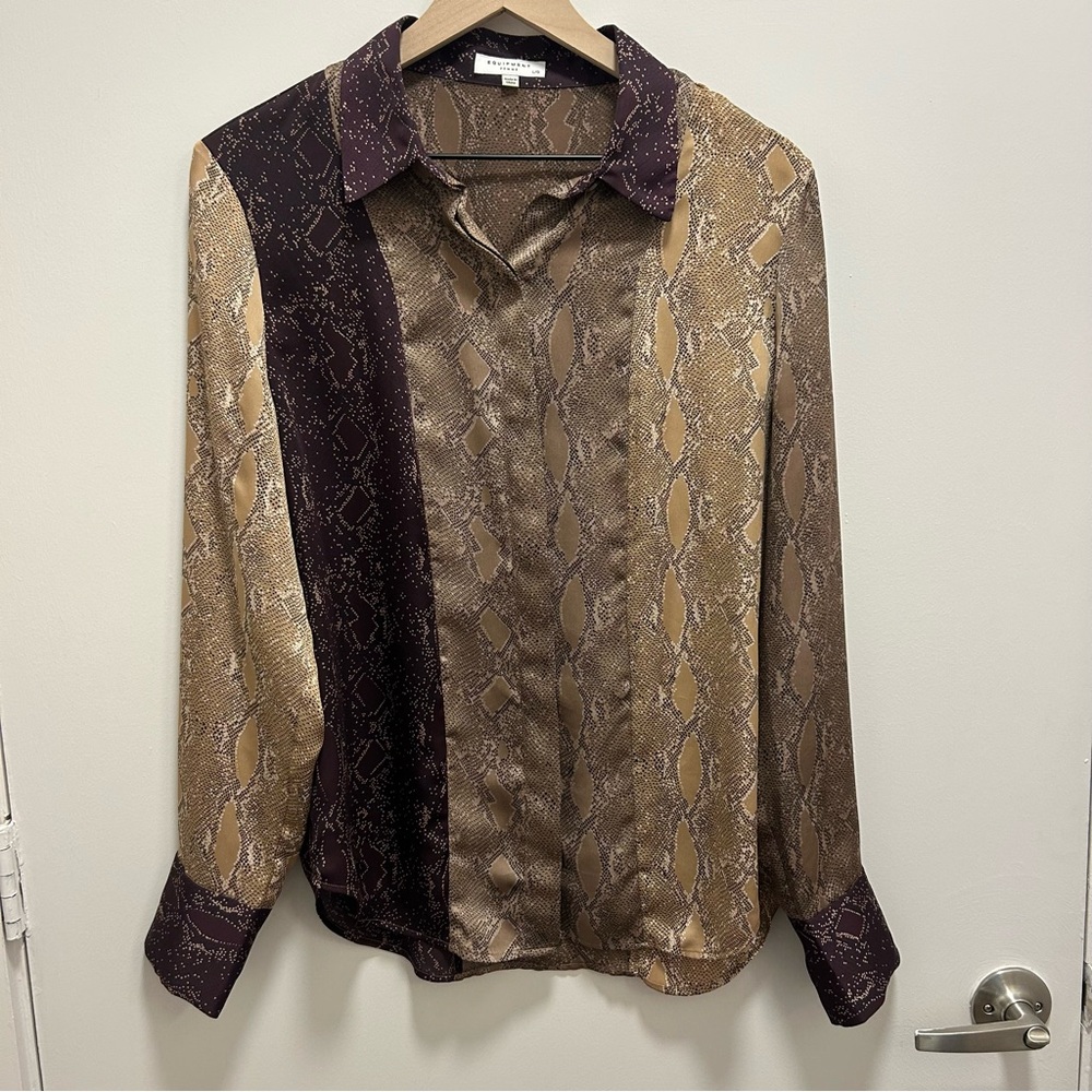 Equipment Femme Paneled Multicolor Snake Print Button Down Shirt - Picture 2 of 8